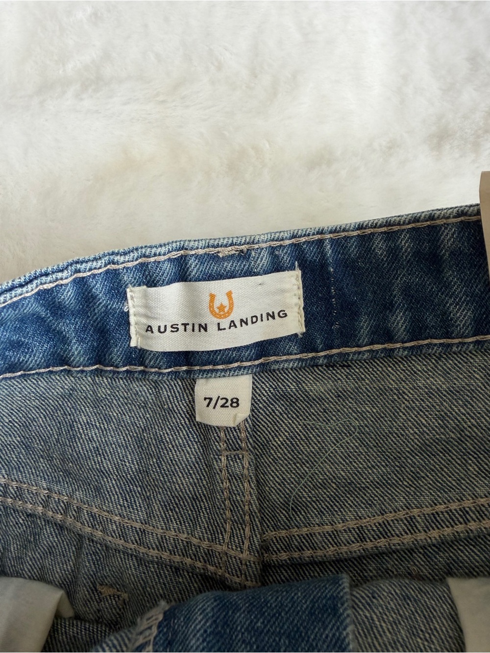 Austin Landing High Rise Denim Shorts Size 7 NWT - Picture 7 of 12